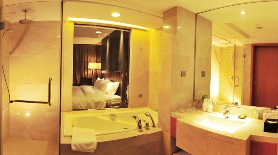 Haidu Hotel Qingdao Room photo